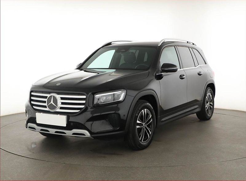 Mercedes-Benz GLB (2024) 200 d 4MATIC - fotka 2 z 20