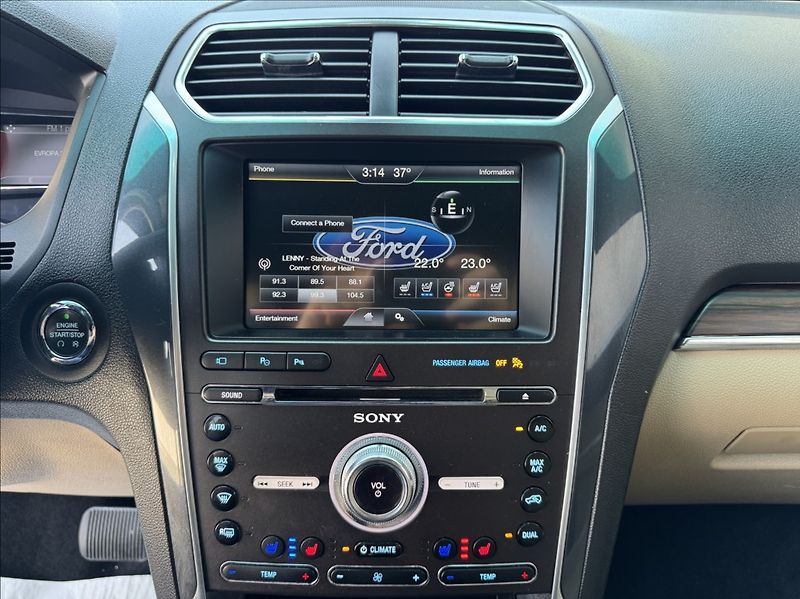 Ford Explorer 3,5 V6 268kW 4X4 PLATINUM - fotka 35 z 50