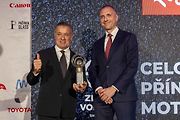 Loni si přijel převzít trofej Zlatý volant pro světovou osobnost motorsportu bývalý pilot F1 Jean Alesi.