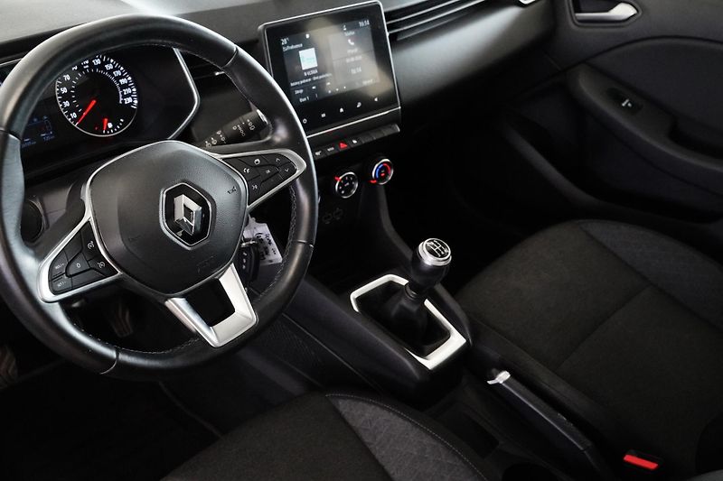 Renault Clio - fotka 13 z 25