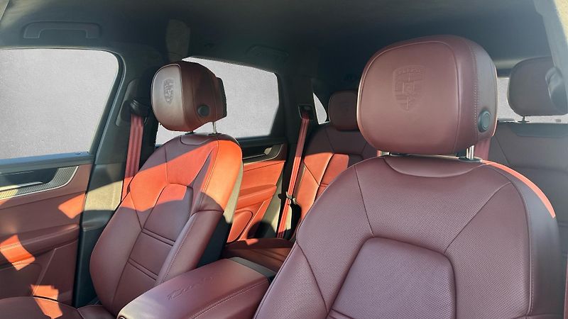 Porsche Cayenne Turbo E-Hybrid - fotka 16 z 29