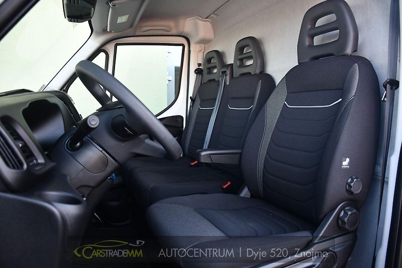 Iveco Daily 2,3HPi AUTOMAT KAMERA 5tKM!! - fotka 11 z 44
