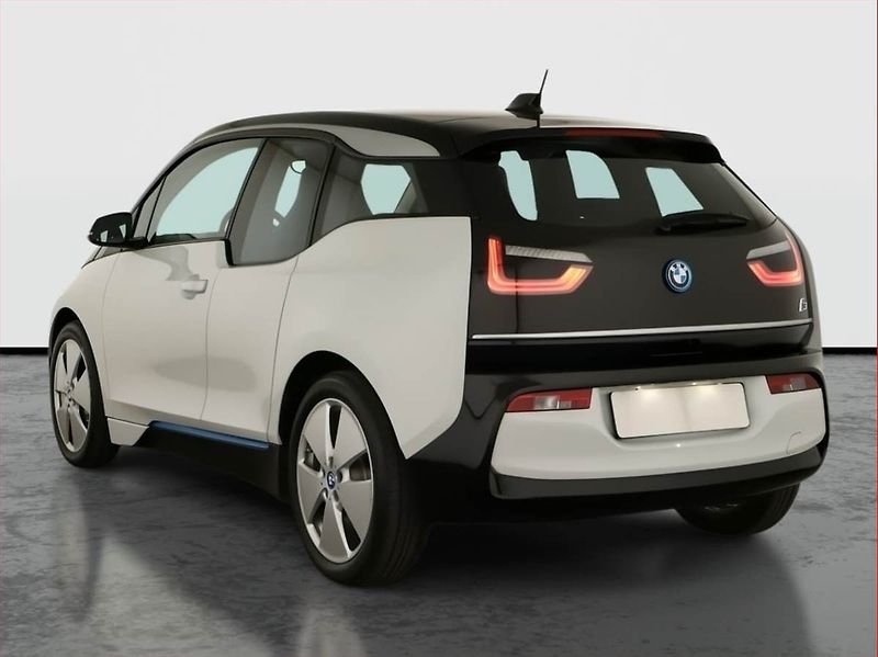 BMW i3 (2021) 120Ah BEV, SoH 91% - fotka 4 z 17
