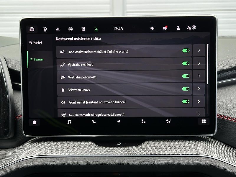 Škoda Kodiaq RS 2.0TSi 4x4 DSG 7-MÍST 265PS - fotka 29 z 43