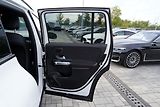 Mercedes-Benz GLB 250i 4Matic/AMG/AT/225 PS/Led - náhled 22