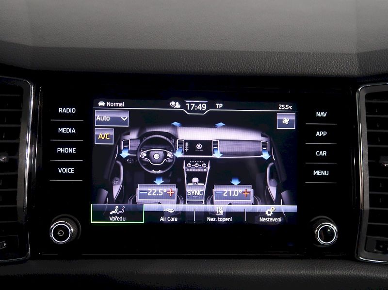 Škoda Kodiaq (2020) STYLE 2.0TDI 147KW 4x4 DSG TAŽ - fotka 27 z 44