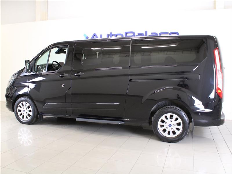 Ford Tourneo Custom 2,0 EB 136kW AT L2 Titan.X 9-m - fotka 5 z 24