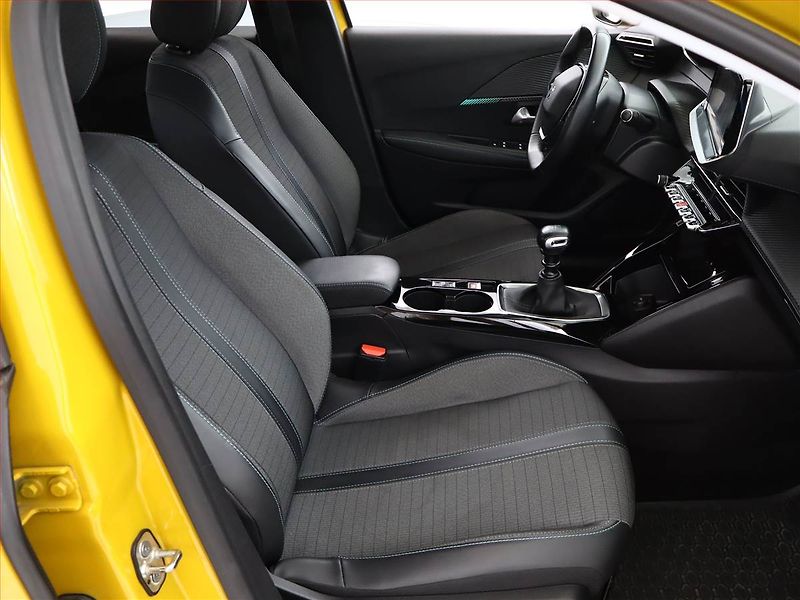 Peugeot 208 (2021) 1.2 PureTech, ČR,1.maj - fotka 7 z 19