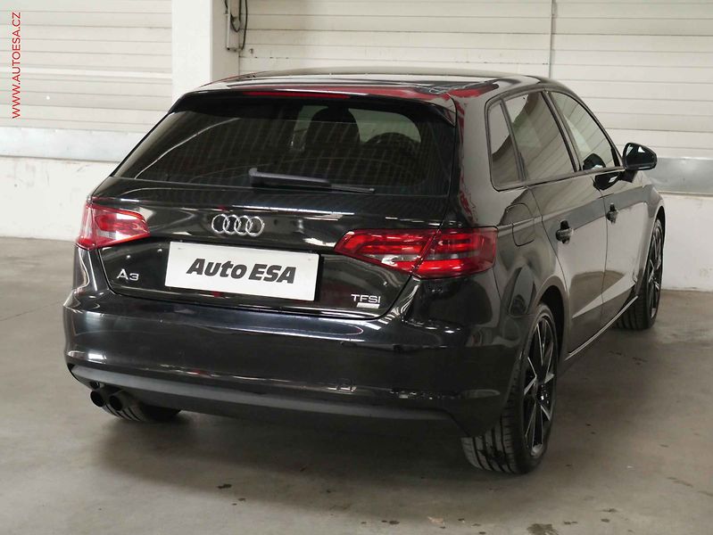 Audi A3 (2014) 1.4TSi, autoAC - fotka 6 z 16