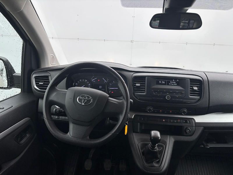 Toyota ProAce Verso 2,0 D-4D L2 - fotka 5 z 23