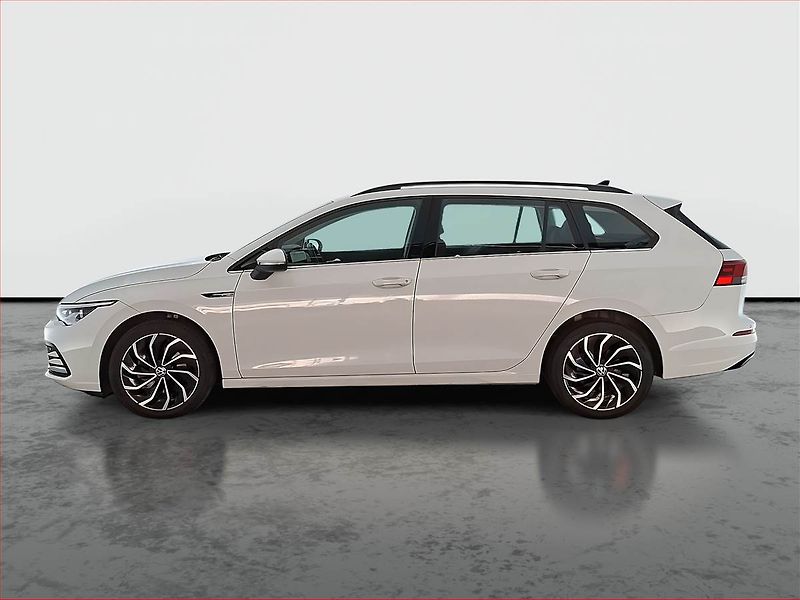 Volkswagen Golf (2022) Style 1.5 TSI, ČR,1.maj, Navi - fotka 3 z 18