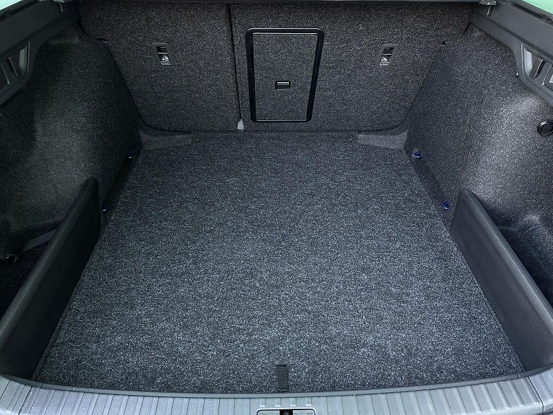 Škoda Octavia 2.0TSi 4x4 DSG Sportline Matri - fotka 46 z 49