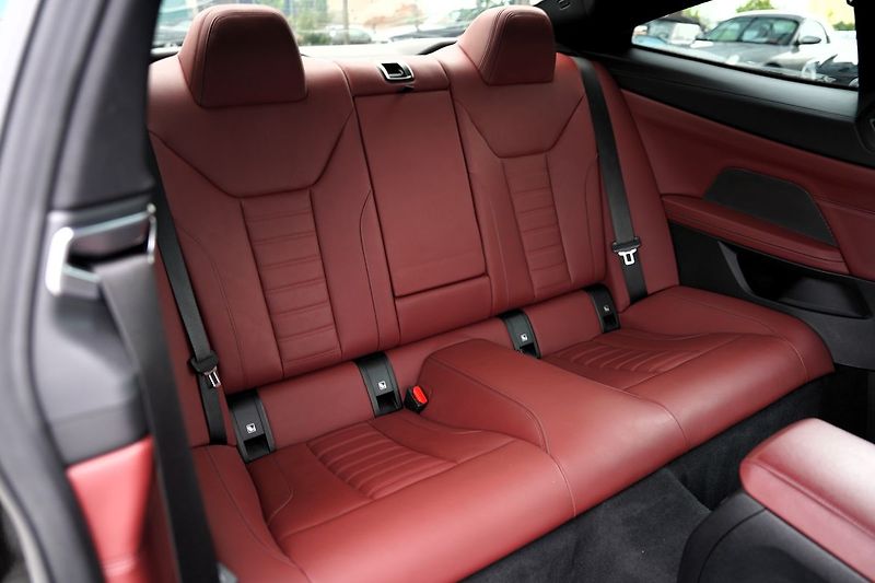 BMW Řada 4 M440i xDrive/Mpaket/375 PS/Las - fotka 32 z 46