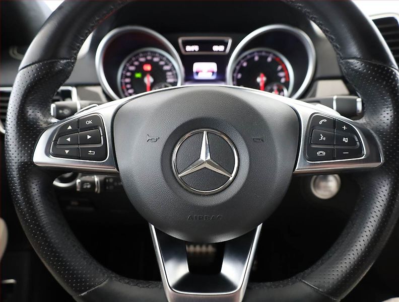 Mercedes-Benz GLE (2016) AMG line 450 4MATIC - fotka 14 z 18