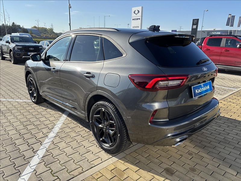 Ford Kuga 2,5 HEV 111kW Blue Cruise - fotka 3 z 49