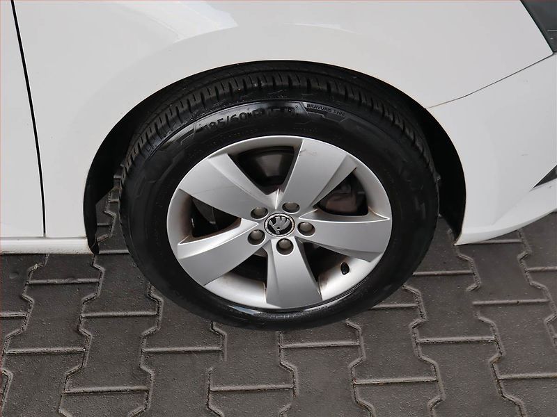 Škoda Fabia (2016) 1.2 TSI, Tempomat - fotka 14 z 19