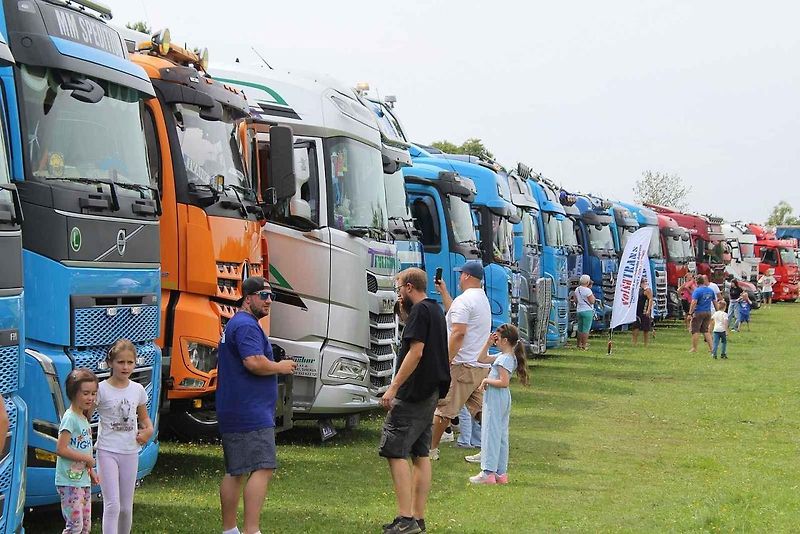 Unikátní Škoda RTO 706 – přepravník plachetnic.