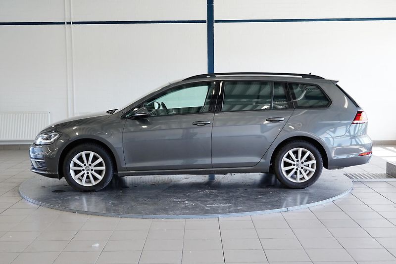 Volkswagen Golf - fotka 3 z 30