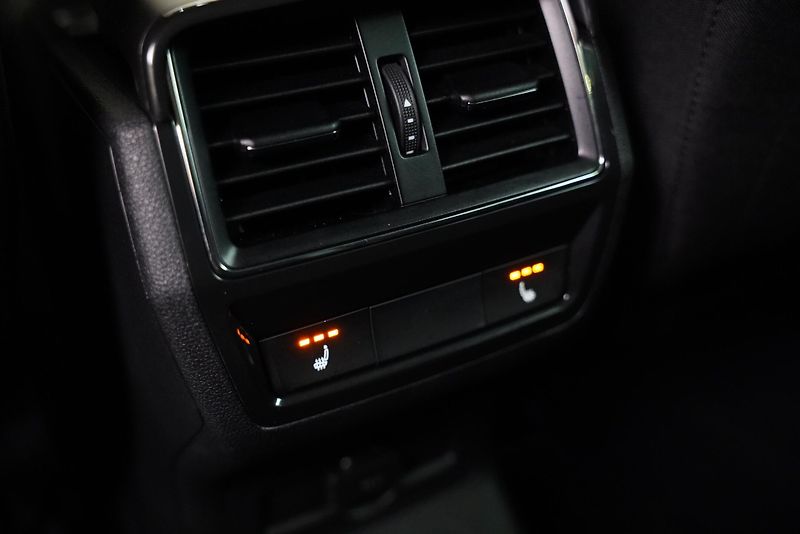 Škoda Karoq - fotka 26 z 29