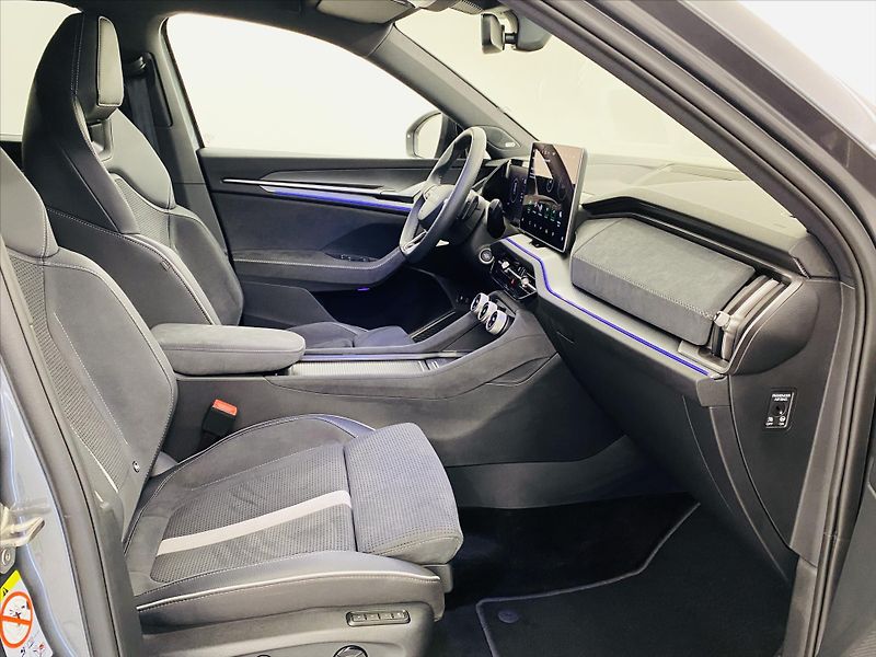Škoda Kodiaq 2,0 TDI 142kW DSG 4x4 SportLin - fotka 8 z 30