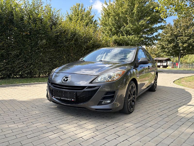 Mazda 3 2.0 High-Line - fotka 2 z 31