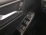 Ford Kuga (2023) ST-Line X 1.5 EcoBoost - náhled 18