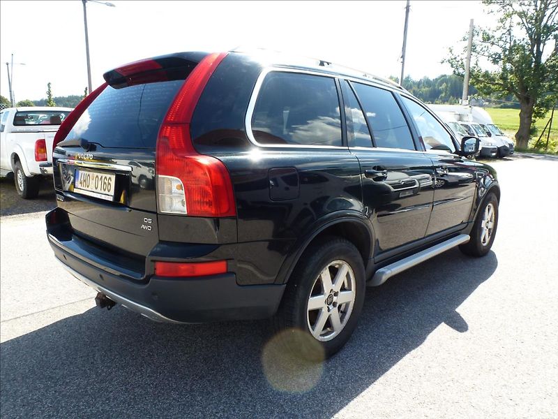 Volvo XC90 2,4 D5 4x4 Nové rozvody Odpoče - fotka 8 z 53