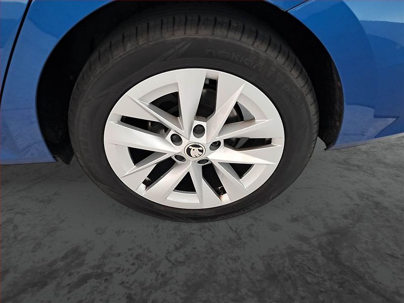 Škoda Octavia (2021) Style 1.5 TSI, ČR,1.maj - fotka 15 z 17