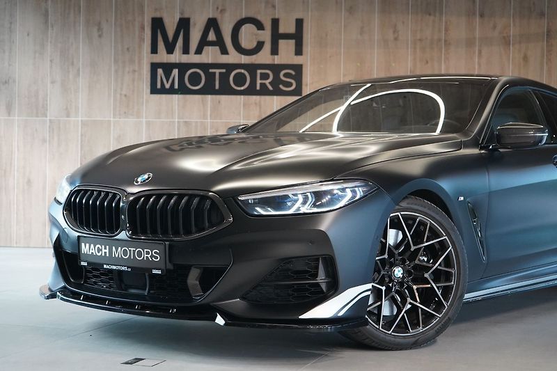 BMW Řada 8 M850i xDrive, Golden Thunder - fotka 2 z 50