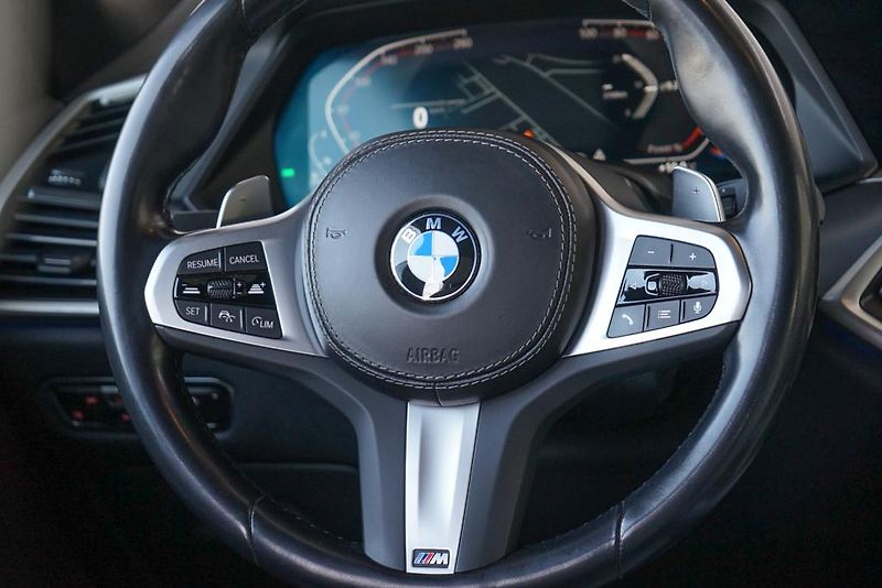 BMW X5 (2023) - fotka 17 z 28
