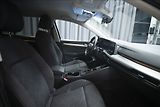 Volkswagen Golf 1,5 eTSI DSG KAMERA VÝHŘEV ČR - náhled 8