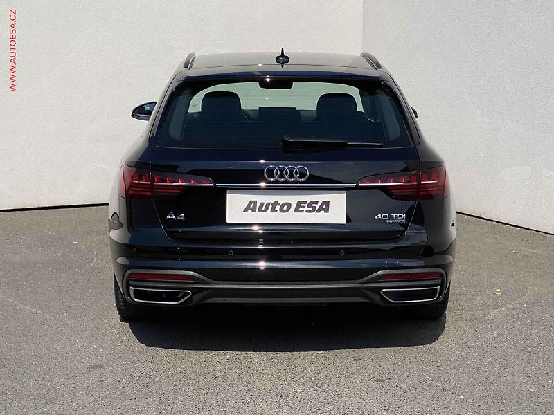 Audi A4 (2019) 2.0 TDi Quattro, AT. LED - fotka 5 z 20