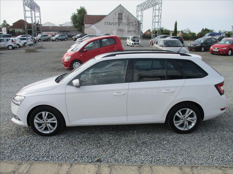 Škoda Fabia 1,0 TSI, klima,servis,DPH,CZ, - fotka 8 z 38