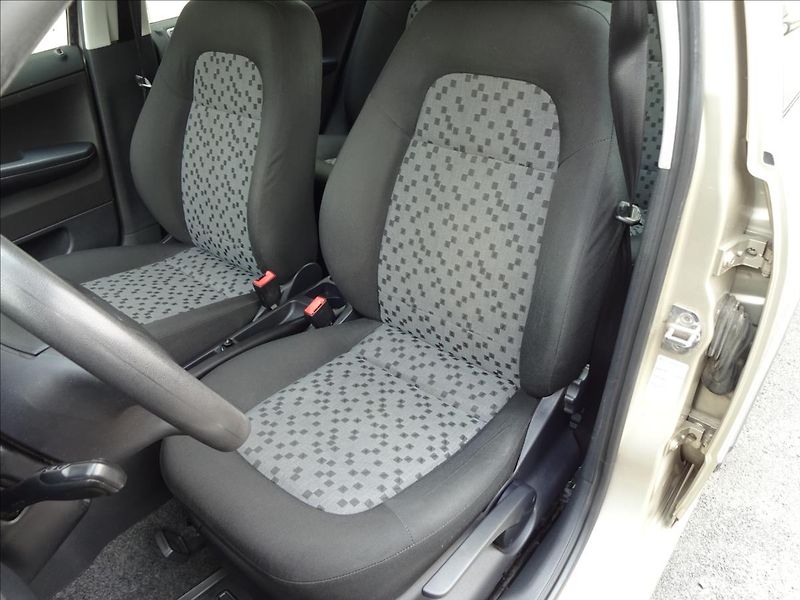 Škoda Fabia I 1,2i 47kW Combi - fotka 20 z 43