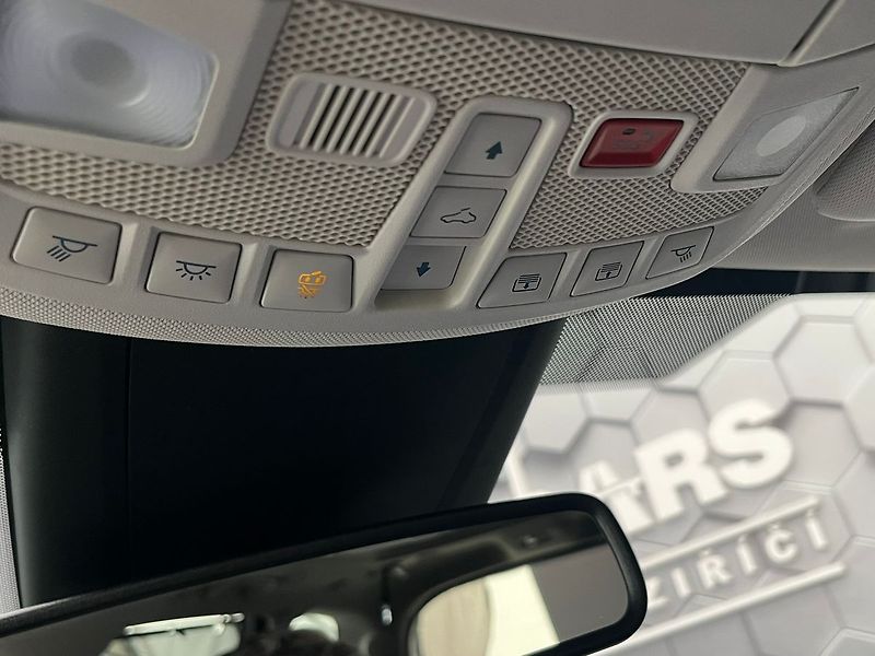 Ford Galaxy 2.5 HEV TITANIUM 7 míst - fotka 20 z 59