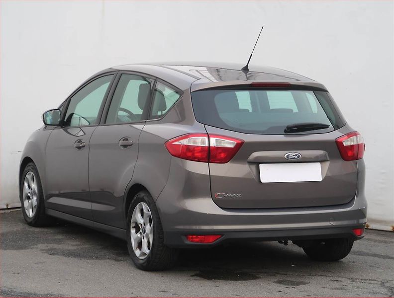 Ford C-MAX (2012) Trend 1.6 16V, Vyhř. sedaček - fotka 4 z 18