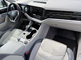 Volkswagen Touareg V6 4M 3,0 TDi 210 kW Elegance - náhled 13