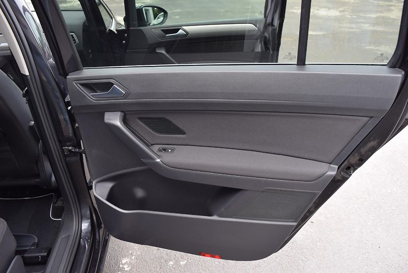 Volkswagen Touran (2017) 1.4TSI 110kw CLBMT 7MÍST TAŽNÉ - fotka 41 z 50
