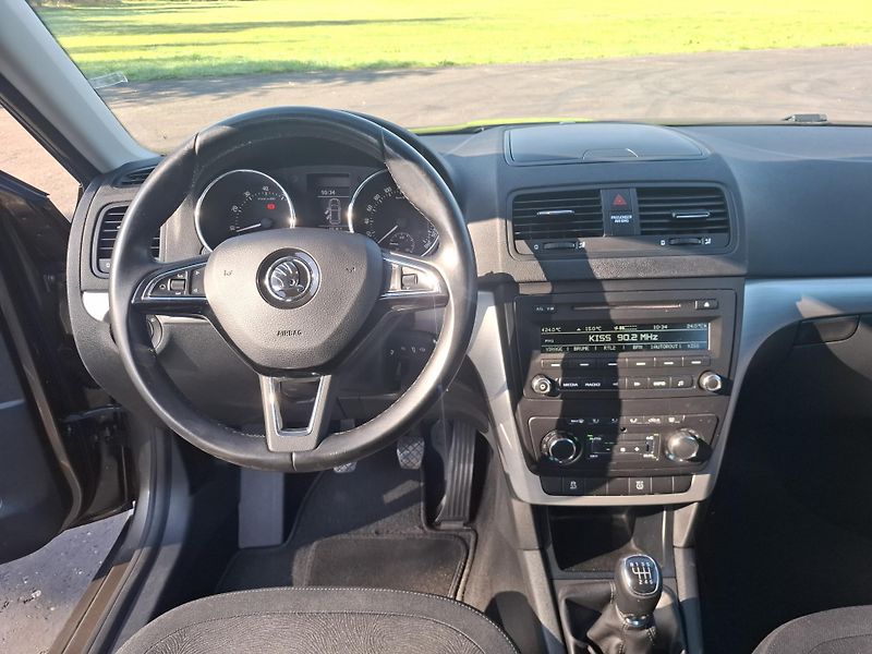 Škoda Yeti (2014) 1.2TSi 77kW,klima,senzory - fotka 10 z 17