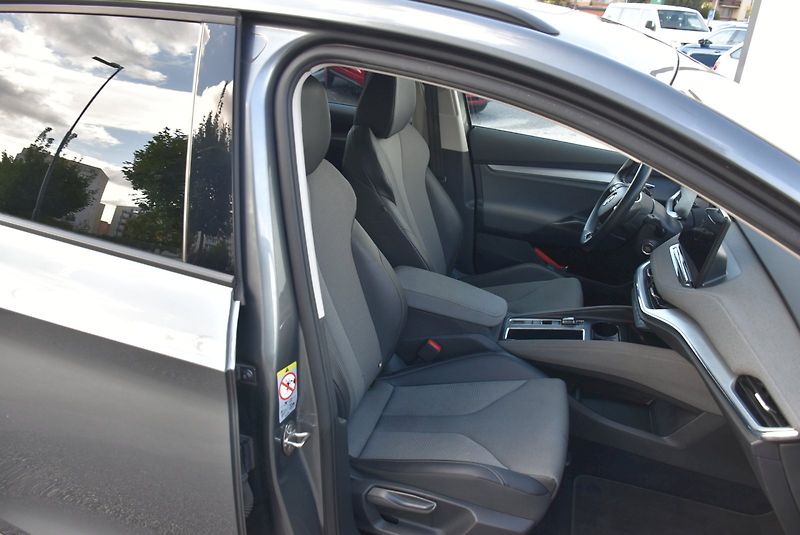 Škoda Enyaq (2022) 60  132kW - fotka 13 z 25