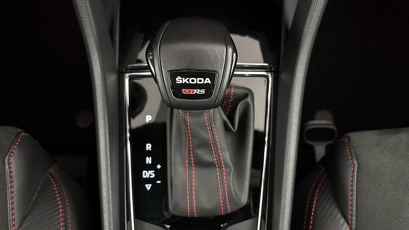 Škoda Kodiaq 2.0 TSI DSG 4x4 RS - fotka 27 z 32
