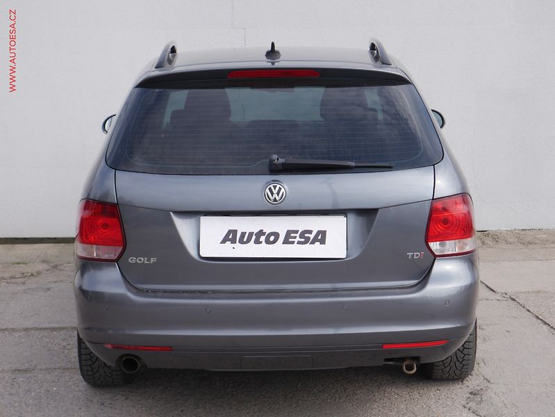 Volkswagen Golf (2013) 1.6 TDi VI, Navi, AC - fotka 5 z 16