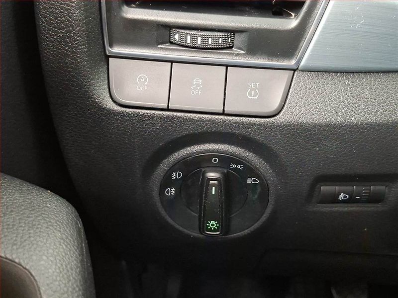 Škoda Fabia (2018) 1.0 TSI, Park. senzory - fotka 15 z 15