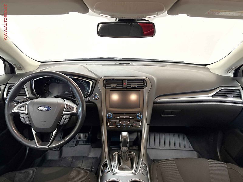 Ford Mondeo (2018) 2.0 TDCi AWD, ČR, DSG, TZ - fotka 8 z 19
