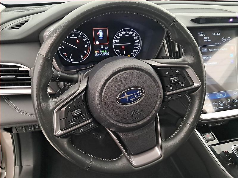 Subaru Outback (2021) 2.5 i - fotka 22 z 25