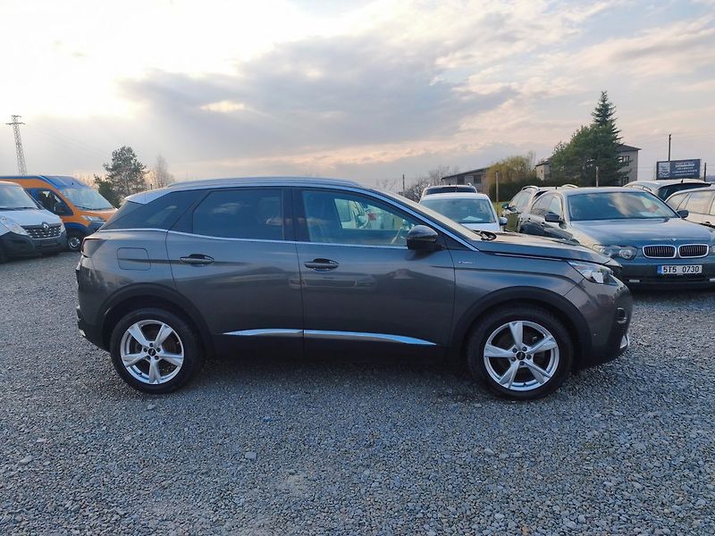 Peugeot 3008 (2019) - fotka 4 z 41