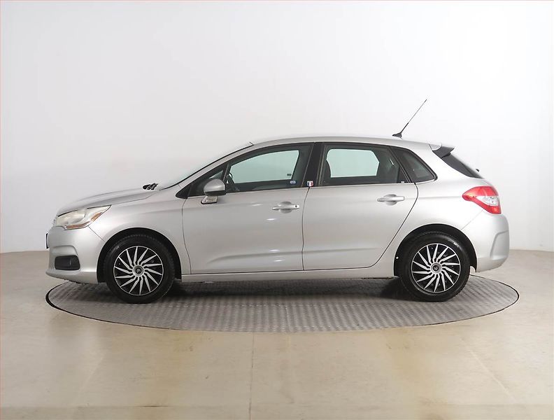 Citroën C4 (2012) 1.6 HDi, Navi, Tempomat - fotka 3 z 16