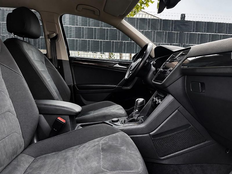 Volkswagen Tiguan Allspace (2017) 2.0 TDI 140kW DSG 4x4 HIGHLINE - fotka 13 z 46