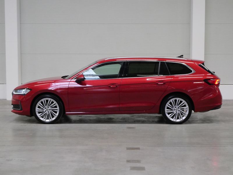 Škoda Superb - fotka 3 z 29