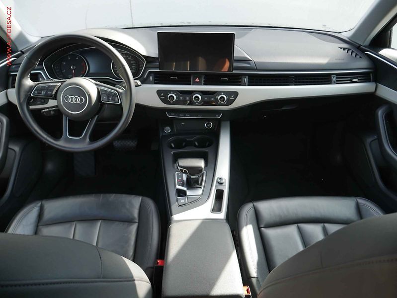 Audi A4 (2023) 2.0TDi, AT, LED, kůže, +ALU - fotka 8 z 19